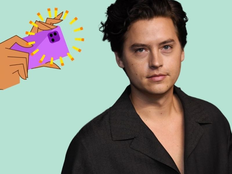 Cole Sprouse: Selfie von seinem Knackarsch